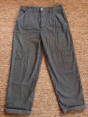KOTN Navy and white pinstripe railroad pants 28